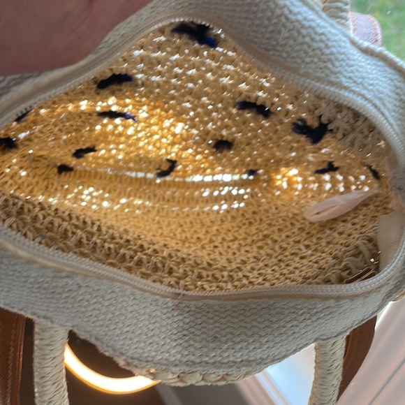 Pom Pom purse - Picture 5 of 6